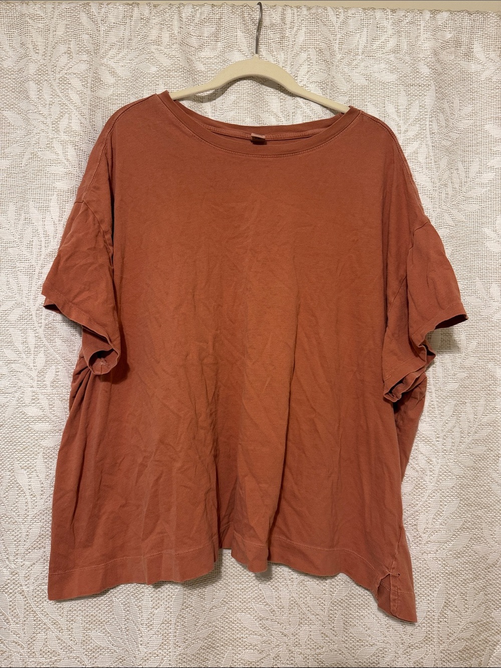 Old Navy Vintage Tes